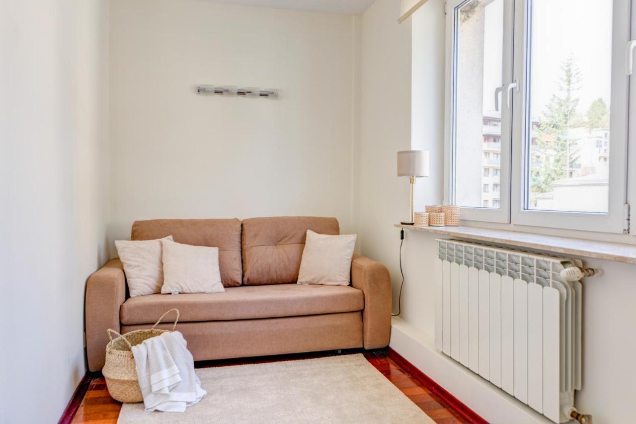 Krynica Apartamenty 100m Duży Apartament, Salon + 3 sypialnie przy Deptaku Bagian luar foto