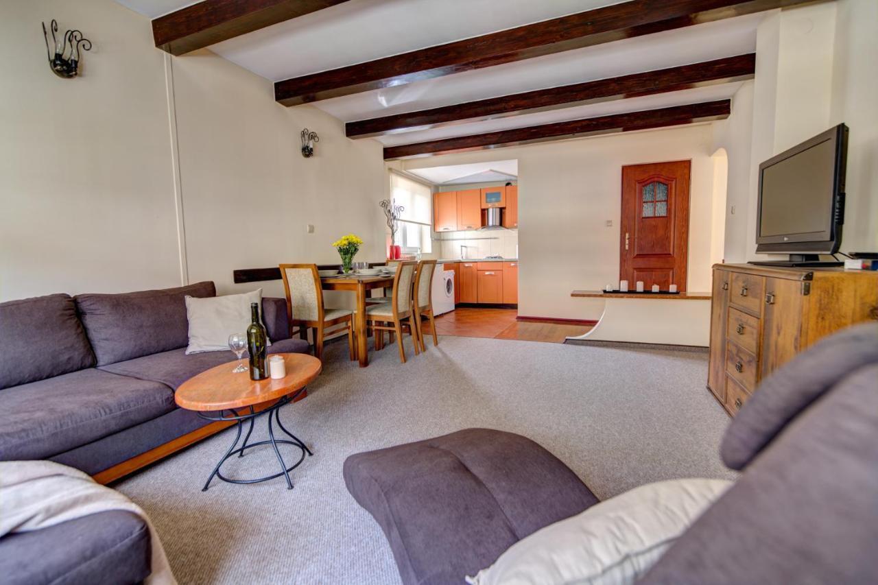 Krynica Apartamenty 100m Duży Apartament, Salon + 3 sypialnie przy Deptaku Bagian luar foto